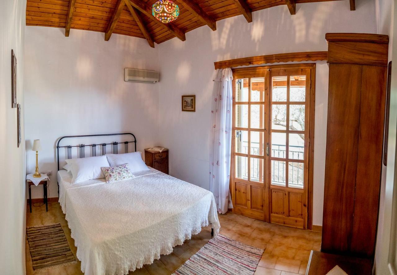 Villa Artjeta Kastrosikia Bagian luar foto