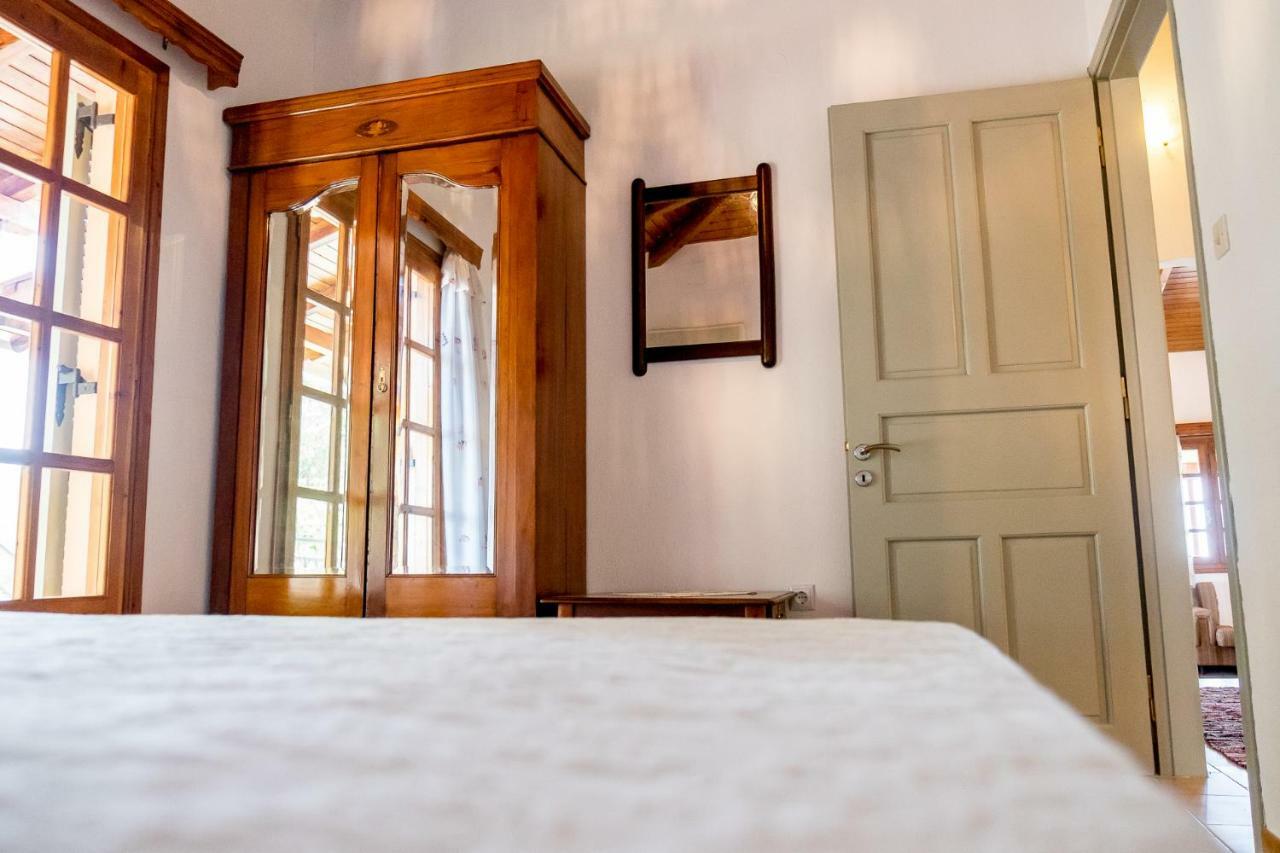 Villa Artjeta Kastrosikia Bagian luar foto